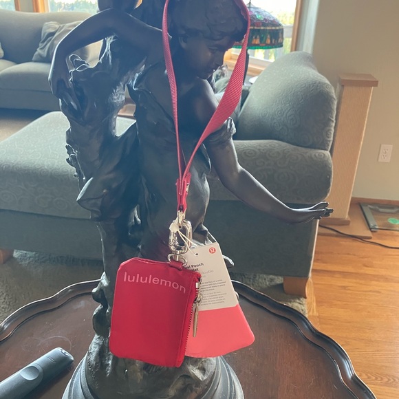 Lululemon Pink and Red Pouch Set - Picture 4 of 5